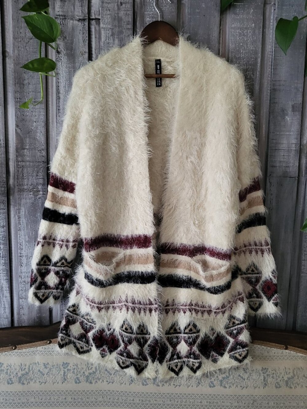 Cardigan L Fluffy Eyelash Knit Aztec Design Lab Lord Taylor